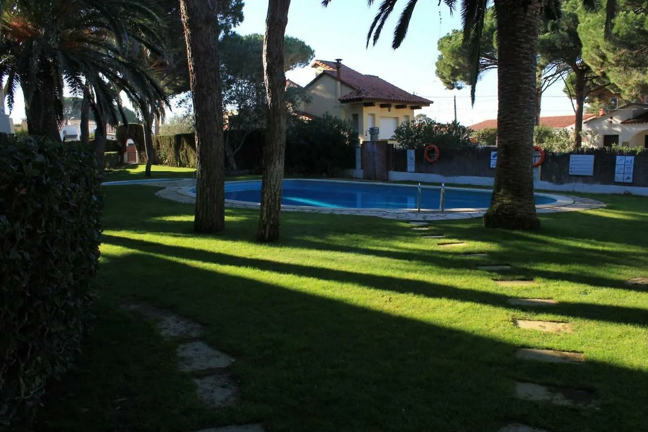 Pueblo Pinos Διαμέρισμα L' Escala